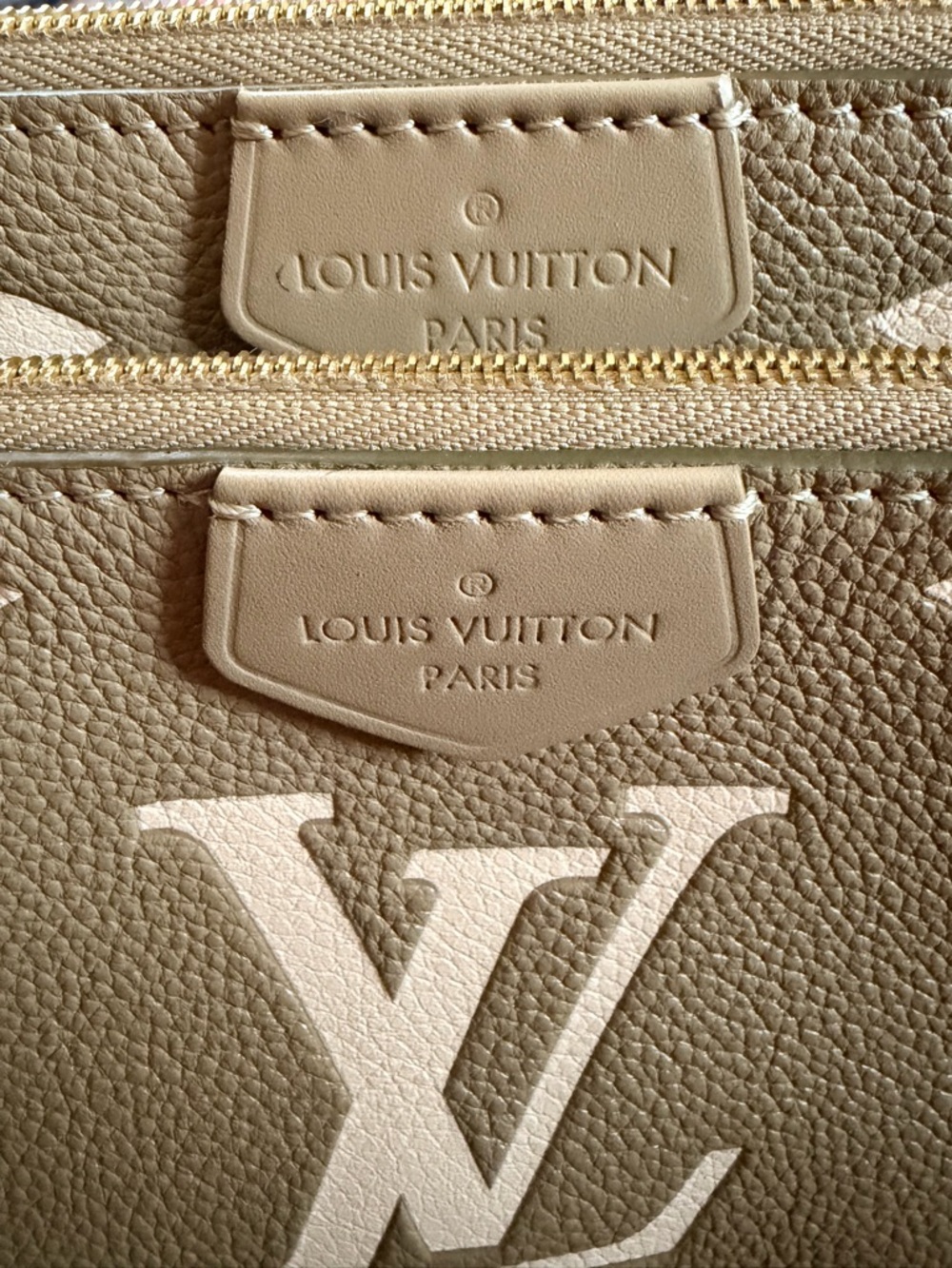 Louis Vuitton Multi Pochette in the color khaki(sage color) No longer available - Picture 11 of 12